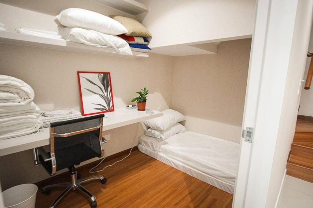 Luxury Penthouse Icity Near Mall & Themepark Free Parking
