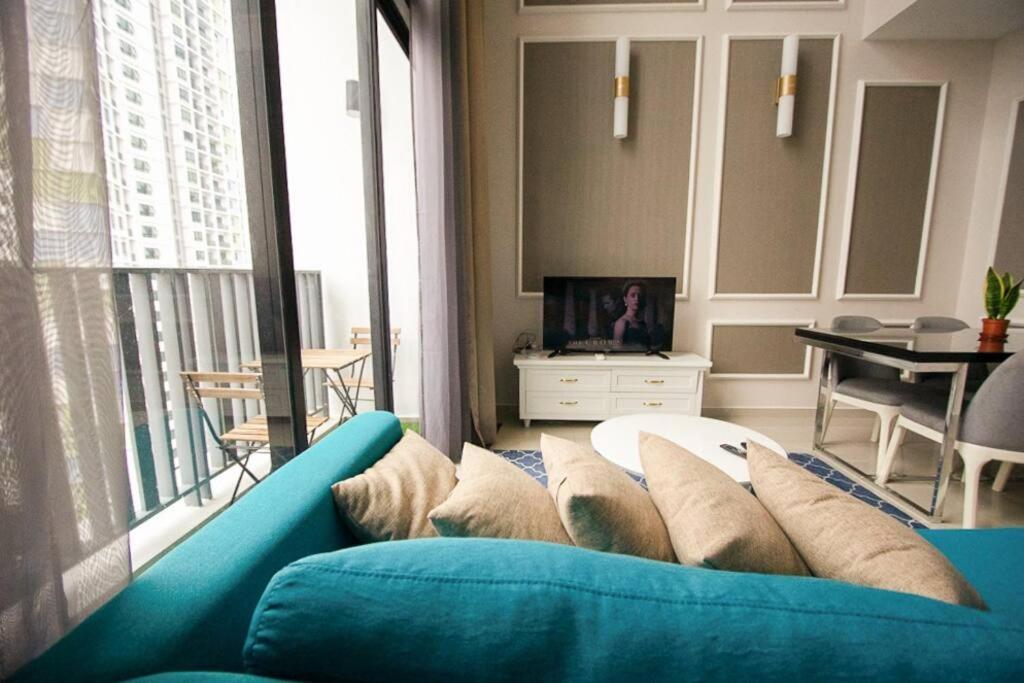 Luxury Penthouse Icity Near Mall & Themepark Free Parking *